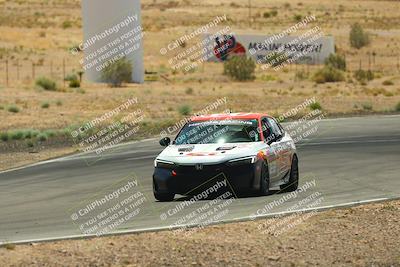 media/May-31-2025-CalClub SCCA (Sat) [[2c1a04e1ee]]/Qualifying/Group 2/Turn 4/